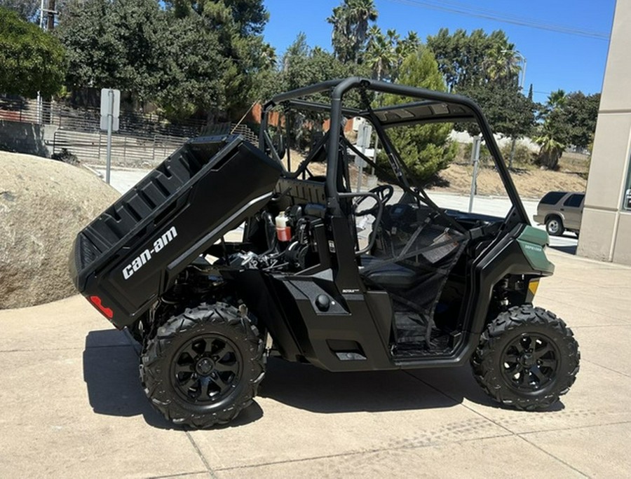 2025 Can-Am Defender DPS HD7 Compass Green