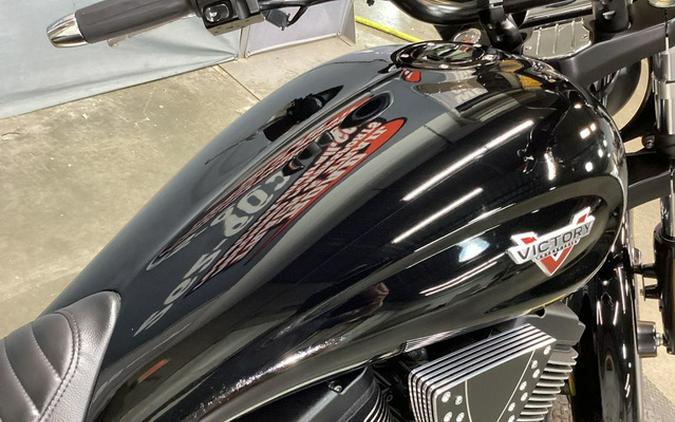 2016 Victory Motorcycles Vegas 8-Ball Gloss Black