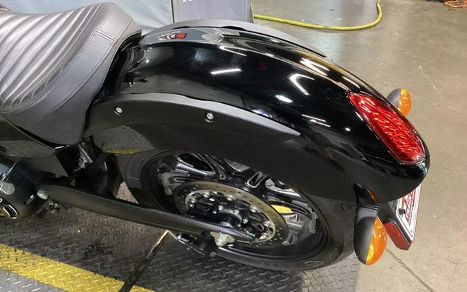 2016 Victory Motorcycles Vegas 8-Ball Gloss Black