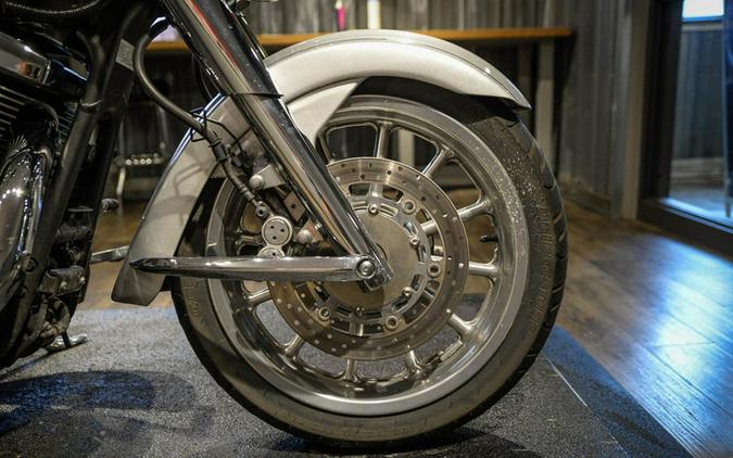 2009 Yamaha Roadliner S