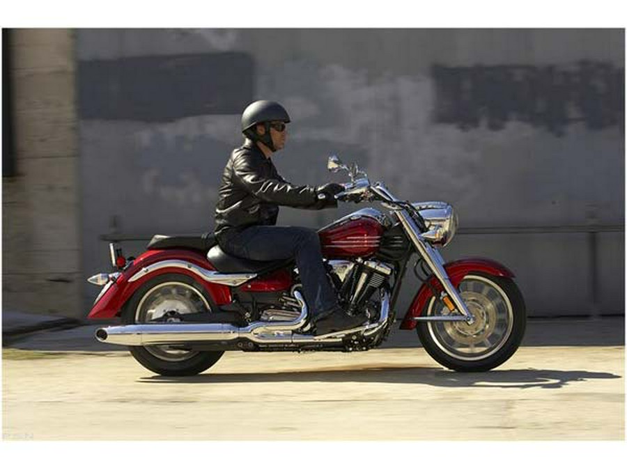 2009 Yamaha Roadliner S