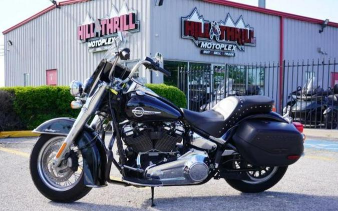 2020 Harley-Davidson® FLHC Heritage Classic