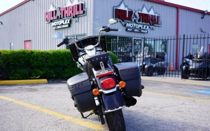 2020 Harley-Davidson® FLHC Heritage Classic
