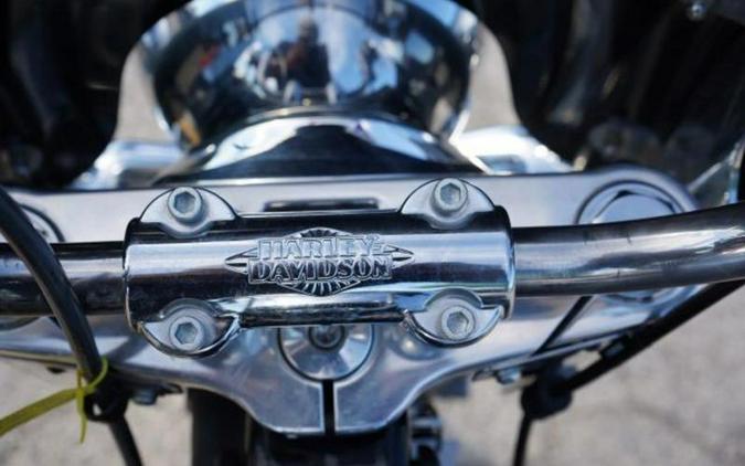 2020 Harley-Davidson® FLHC Heritage Classic