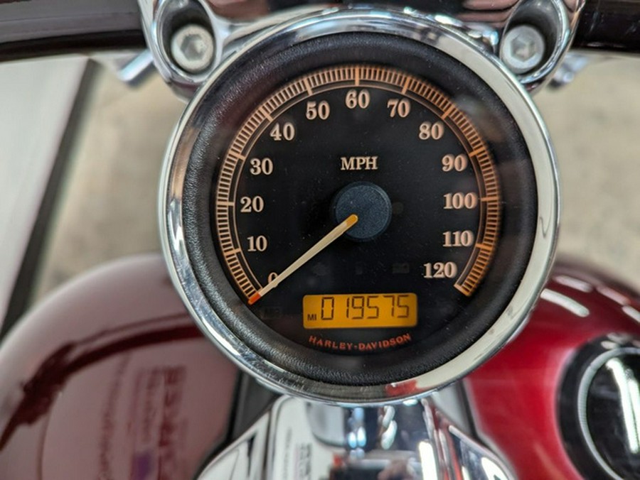 2015 Harley-Davidson Softail FXSB - Breakout