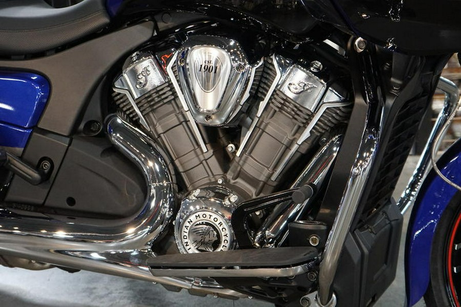 2023 Indian Motorcycle® Challenger® Limited Spirit Blue Metallic / Black Metallic