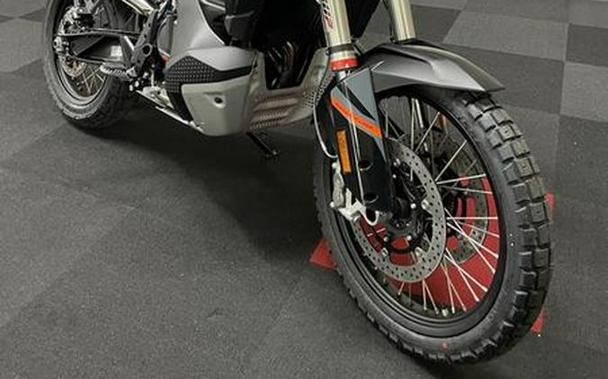 2023 KTM 890 Adventure S/R