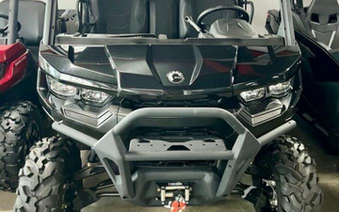 2025 Can-Am Defender XT HD10