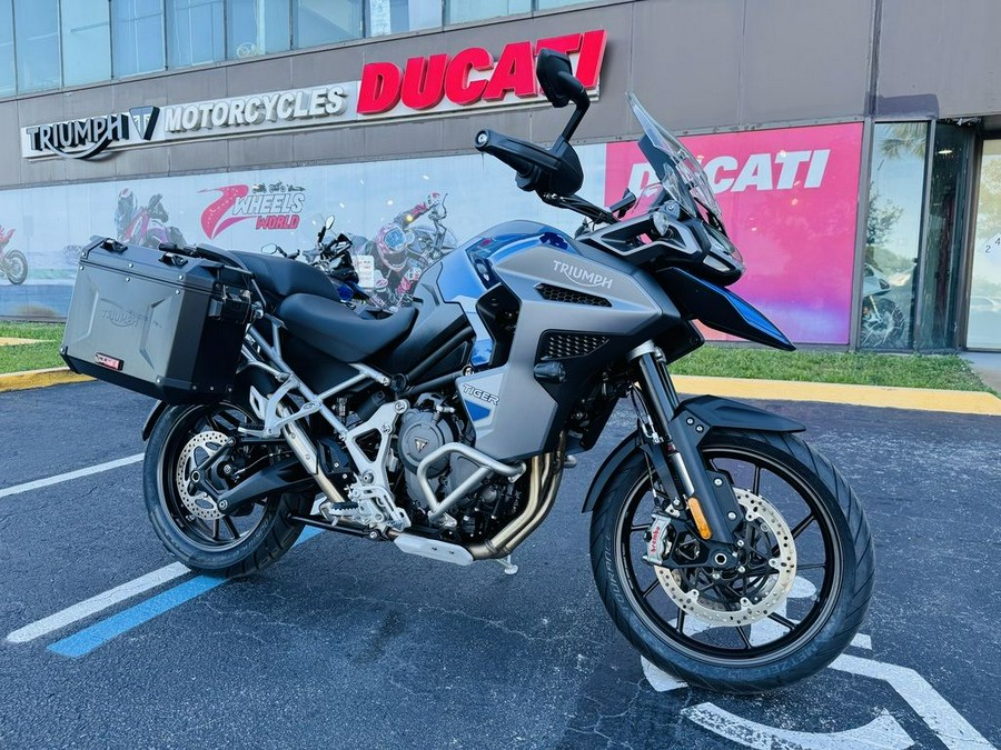 2022 Triumph Tiger 1200 GT Explorer Lucerne Blue
