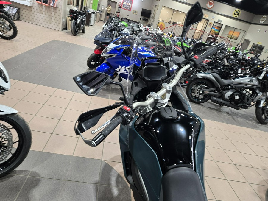 2026 KAWASAKI KLE500 SE ABS