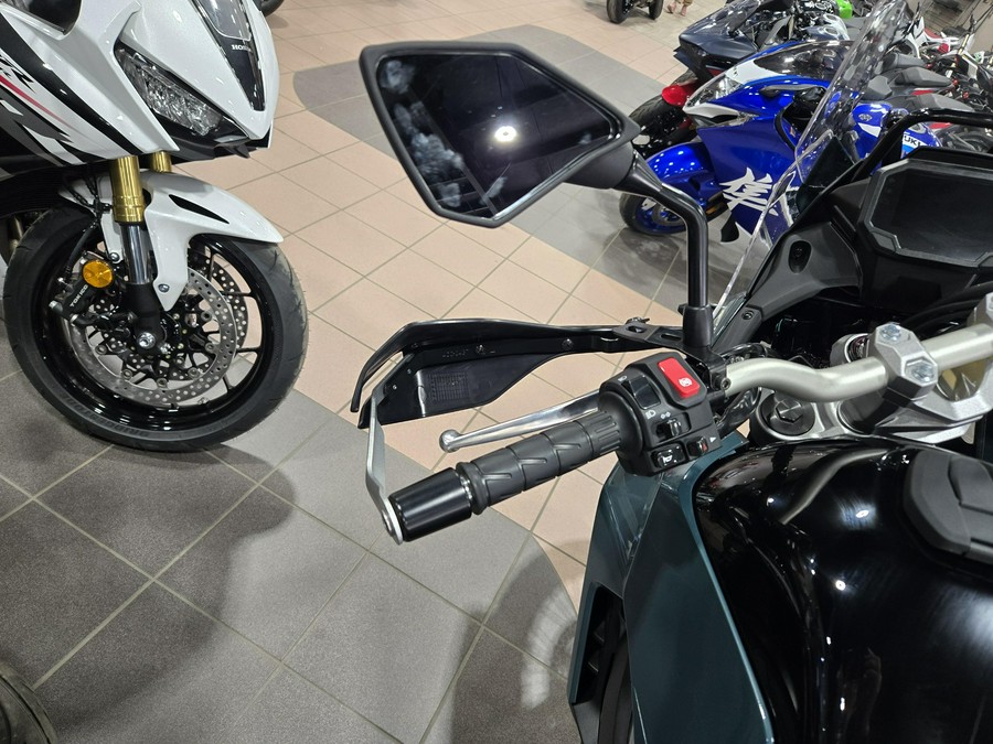 2026 KAWASAKI KLE500 SE ABS