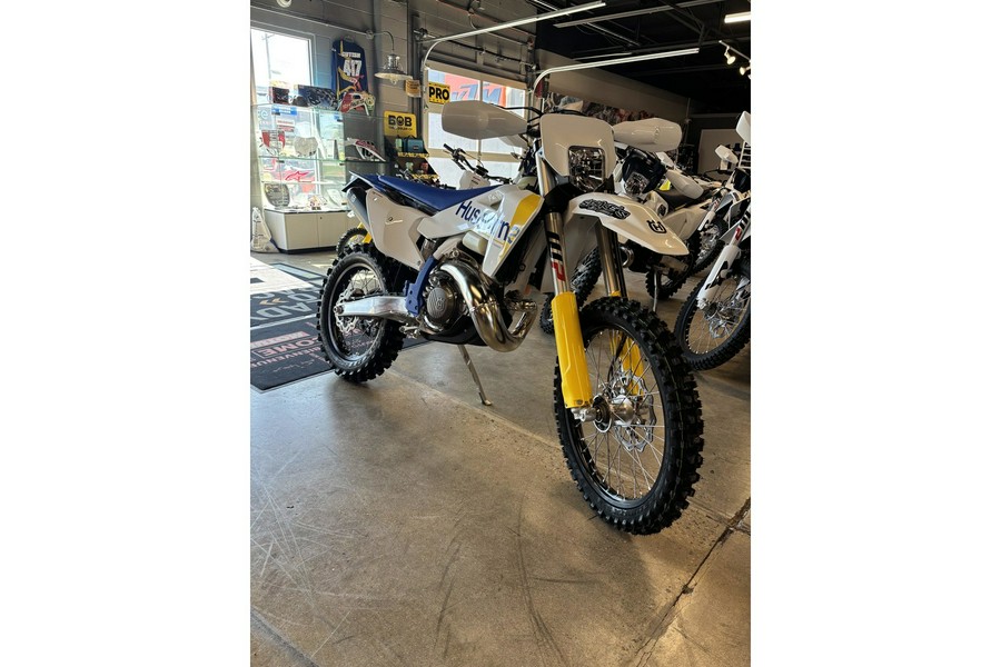 2027 TE 250 - Husqvarna Motorcycles