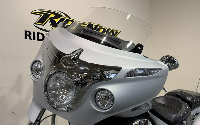 2018 Indian Chieftain Classic ABS Star Silver Smoke