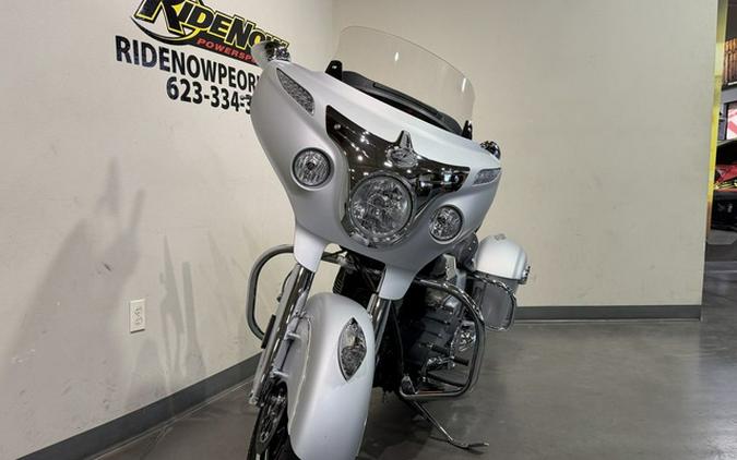 2018 Indian Chieftain Classic ABS Star Silver Smoke