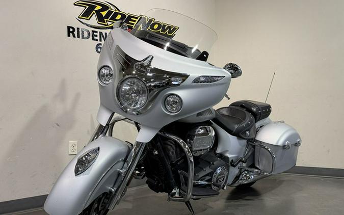2018 Indian Chieftain Classic ABS Star Silver Smoke
