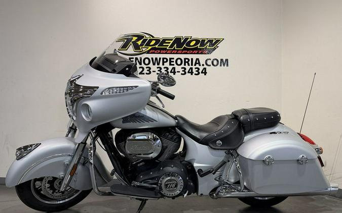 2018 Indian Chieftain Classic ABS Star Silver Smoke