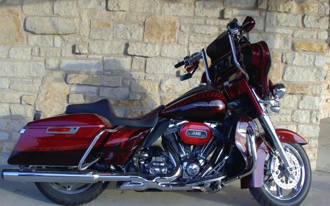 2014 Harley-Davidson CUSTOM VEHICLE OPS ELECTRA GLIDE ULTRA LIMITED