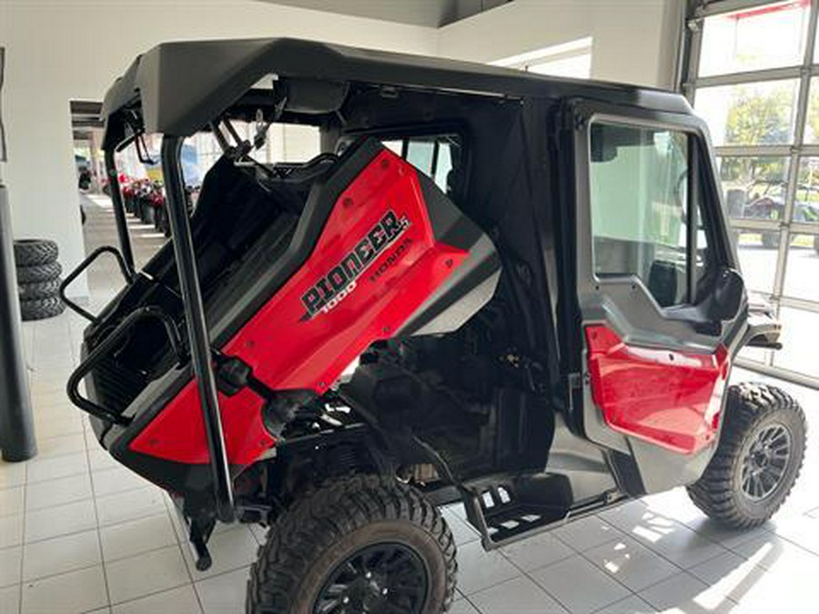 2021 Honda Pioneer 1000-5 Deluxe
