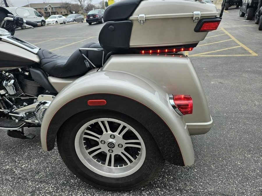 2018 Harley-Davidson® FLHTCUTG - Tri Glide® Ultra