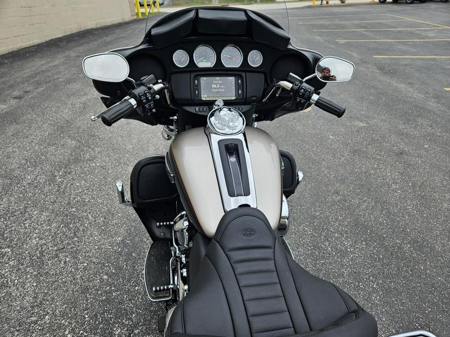 2018 Harley-Davidson® FLHTCUTG - Tri Glide® Ultra