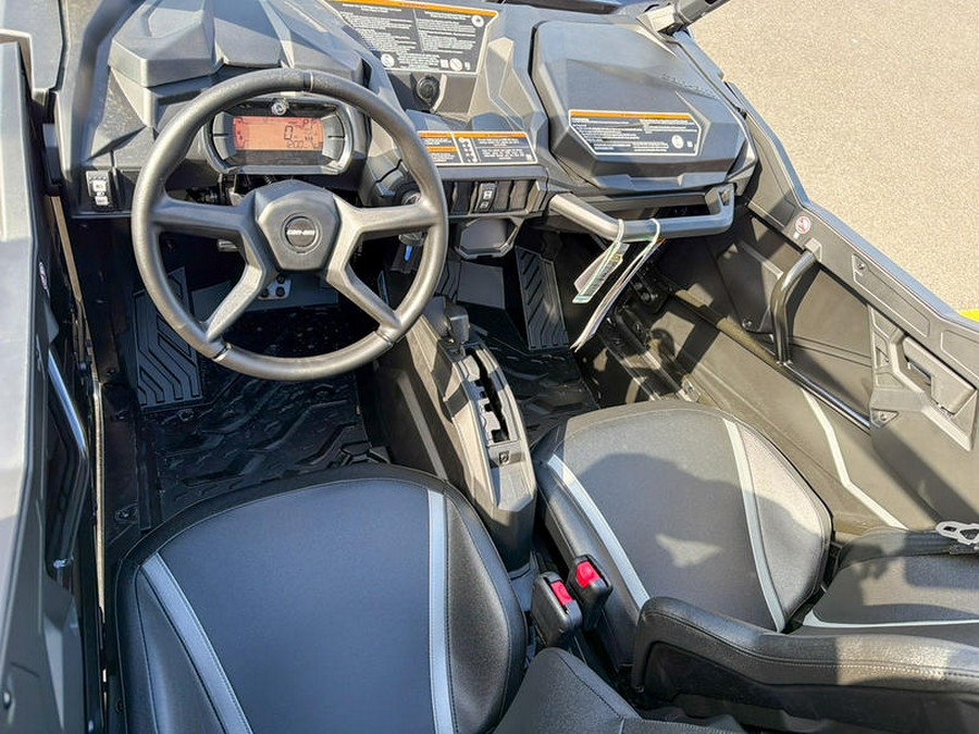 2026 Can-Am® Maverick Trail DPS 1000R