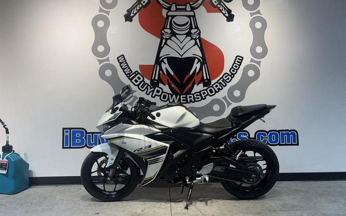 2017 Yamaha YZF-R3 ABS