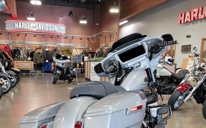 2023 Harley-Davidson® FLHXSE - CVO™ Street Glide®