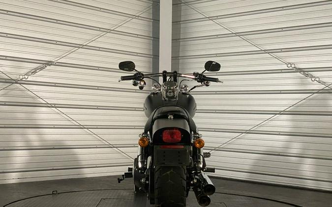 2013 Harley-Davidson® FXDF - Dyna® Fat Bob®