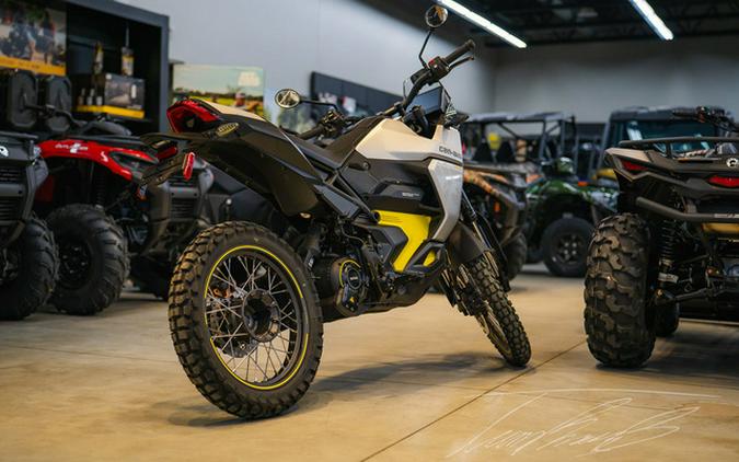 2025 Can-Am Origin 73