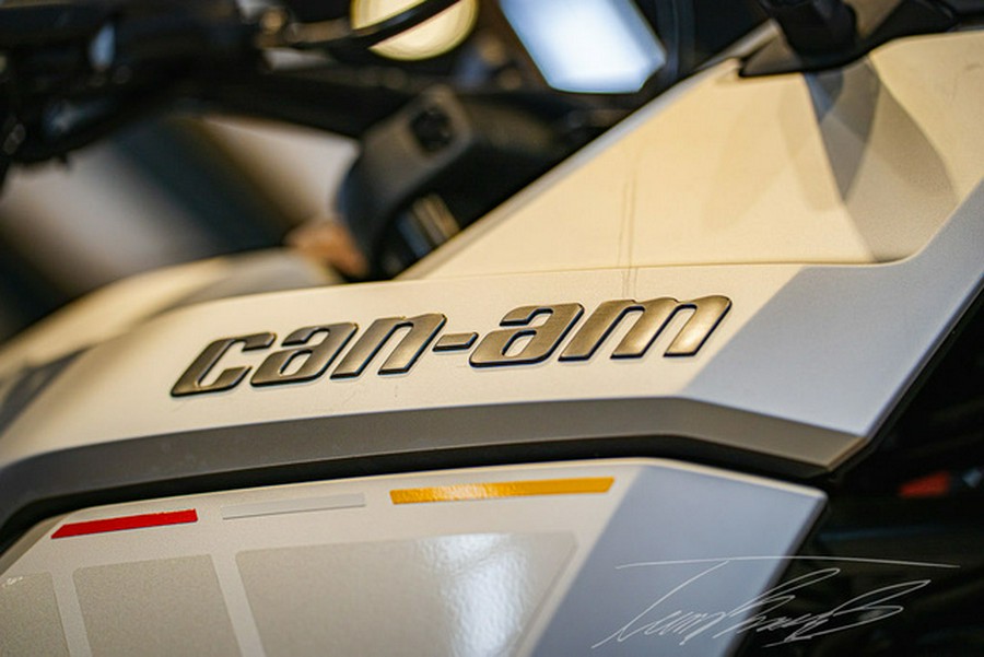 2025 Can-Am Origin 73