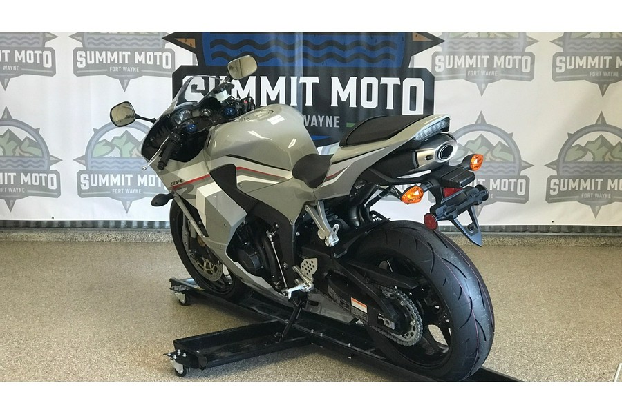 2026 Honda CBR600RR (CBR600RRT)