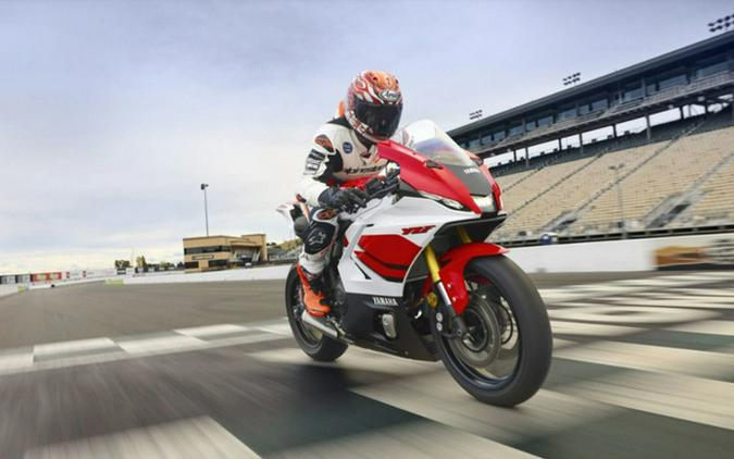 2026 Yamaha YZF R7 70Th Anniversary Edition