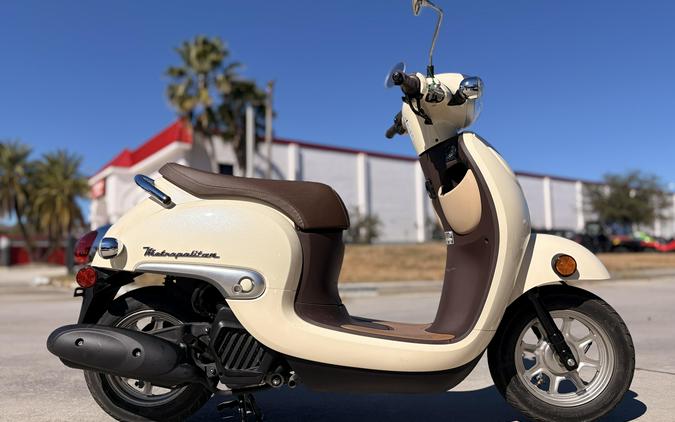 2022 Honda Metropolitan Base