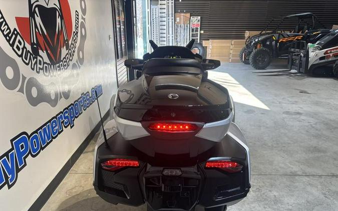 2023 Can-Am® Spyder RT Limited Dark Wheels