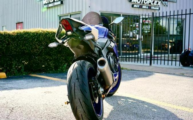2017 Yamaha YZF-R1 Team Yamaha Blue