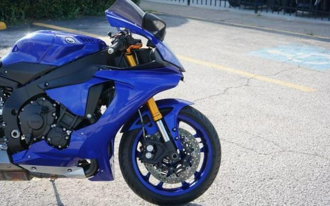 2017 Yamaha YZF-R1 Team Yamaha Blue