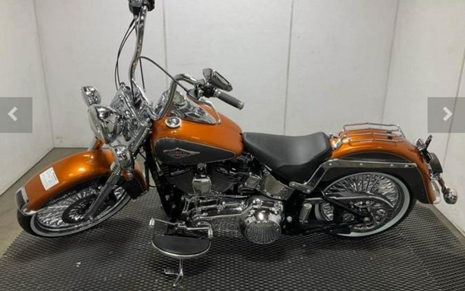 2015 Harley-Davidson® FLSTC - Heritage Softail® Classic
