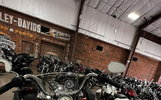 2010 Harley-Davidson® FLSTC - Heritage Softail® Classic