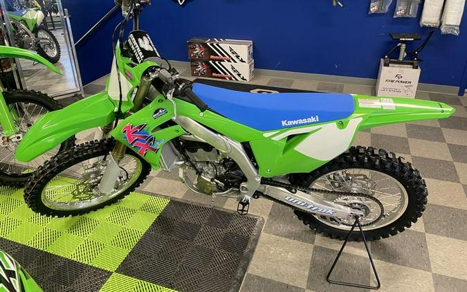 FIRST LOOK! 2024 KAWASAKI KX250, KX112, KX85 & KX65 MODELS