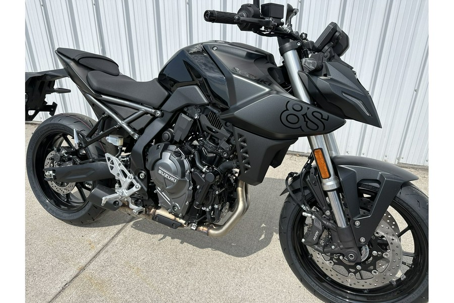 2023 Suzuki GSX-8S