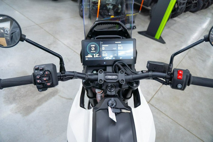 2025 Can-Am Origin White