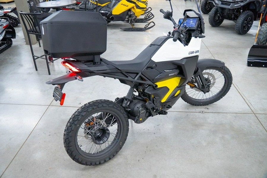 2025 Can-Am Origin White