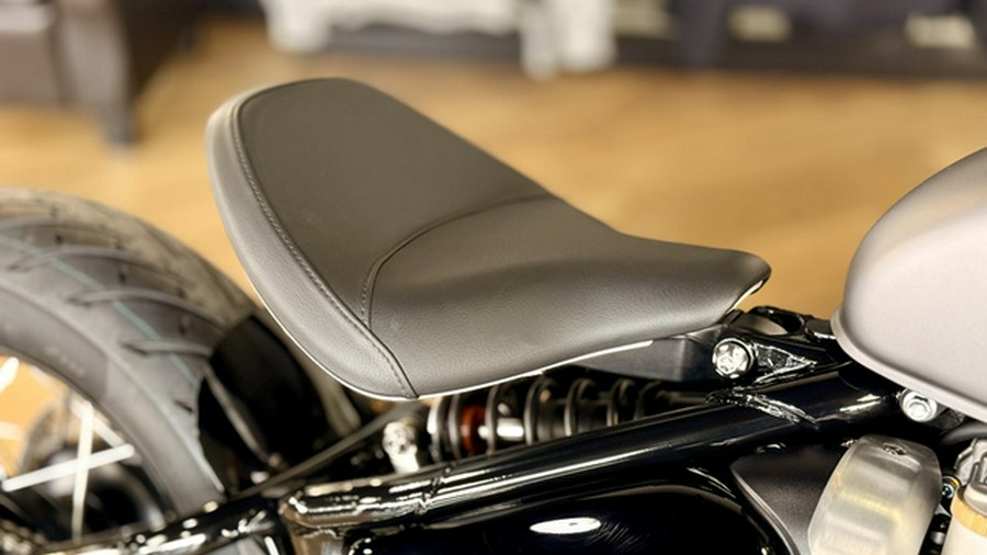 2025 Triumph Bonneville Bobber