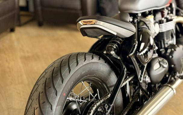 2025 Triumph Bonneville Bobber
