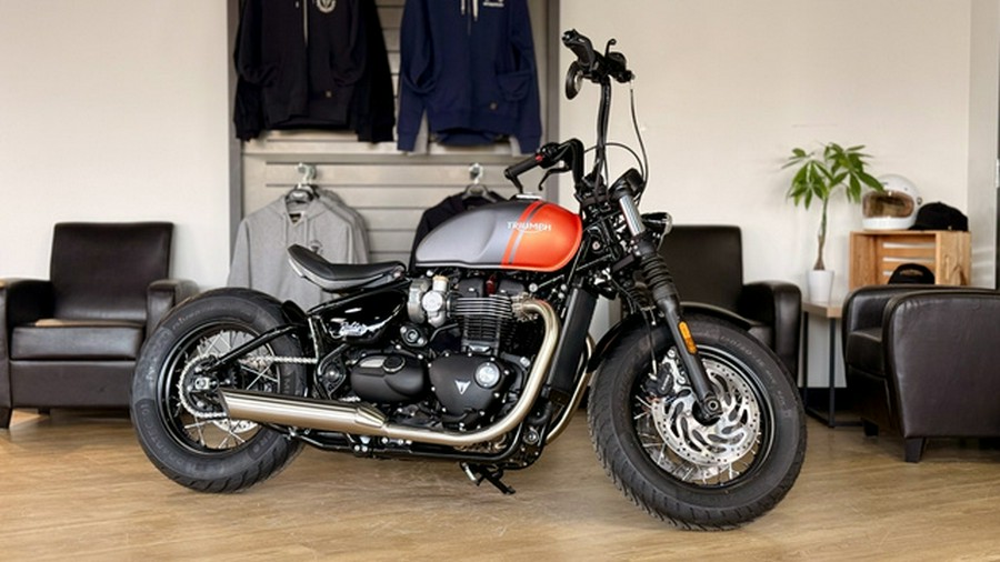 2025 Triumph Bonneville Bobber