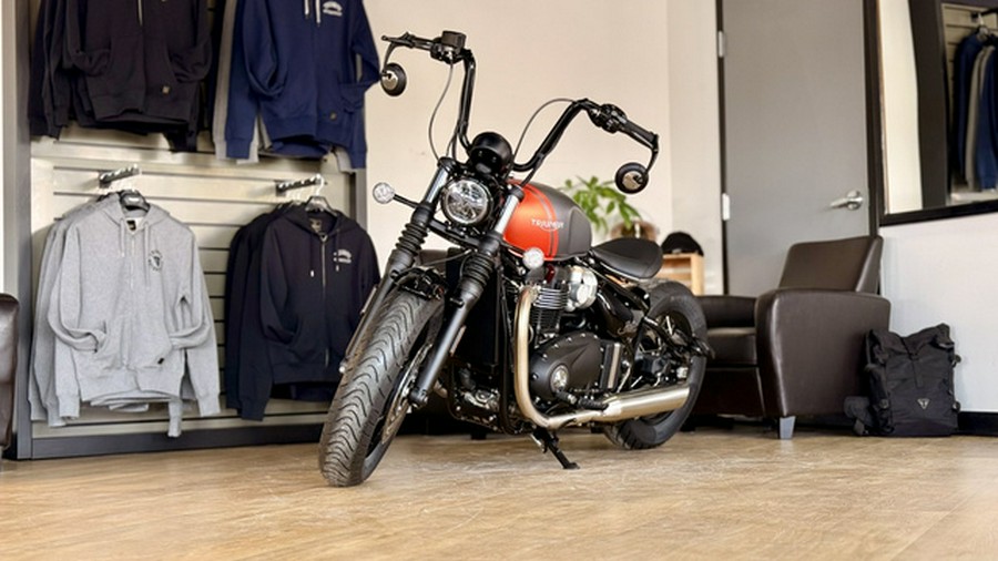 2025 Triumph Bonneville Bobber