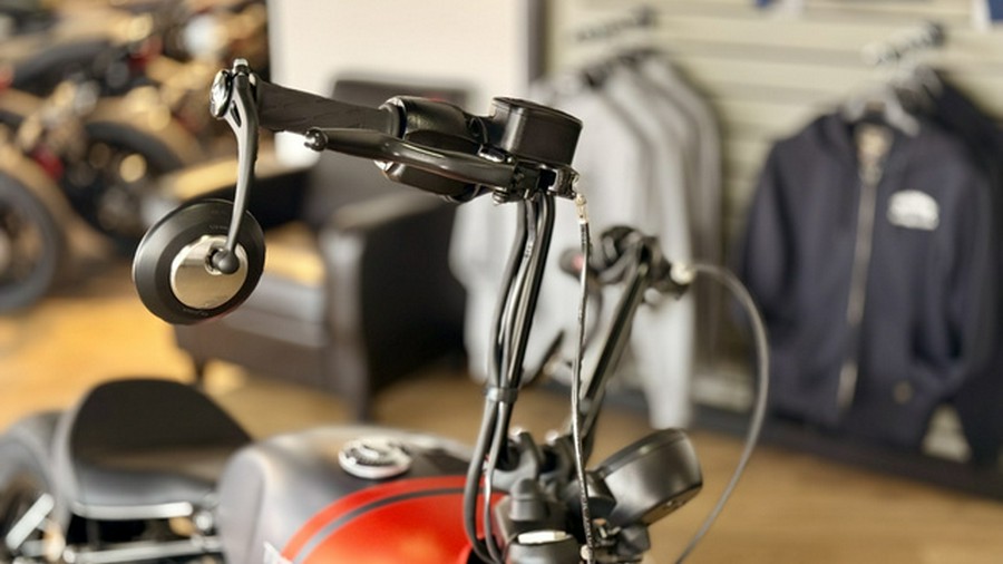 2025 Triumph Bonneville Bobber