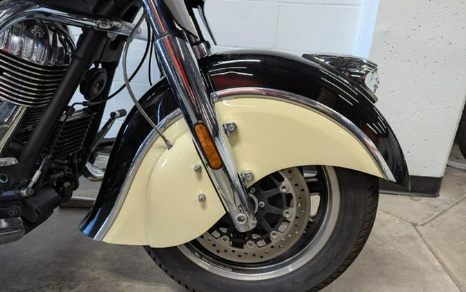 2019 Indian Chieftain Classic Thunder Black Ivory Cream