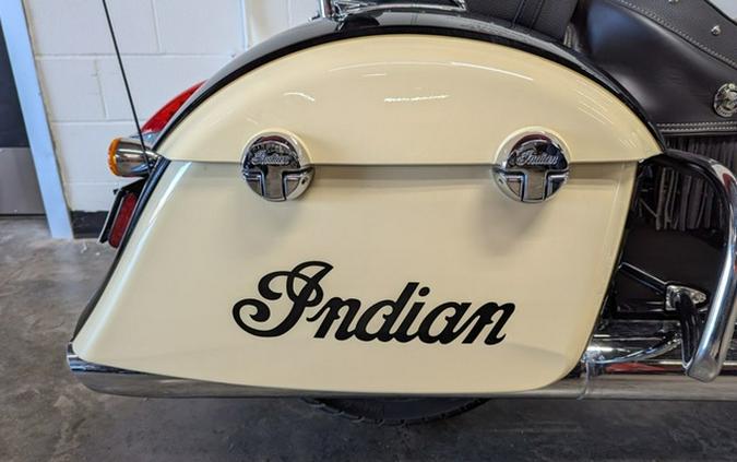 2019 Indian Chieftain Classic Thunder Black Ivory Cream