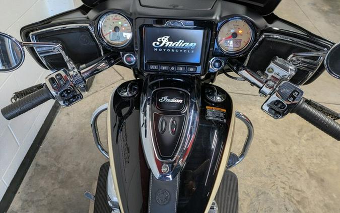 2019 Indian Chieftain Classic Thunder Black Ivory Cream